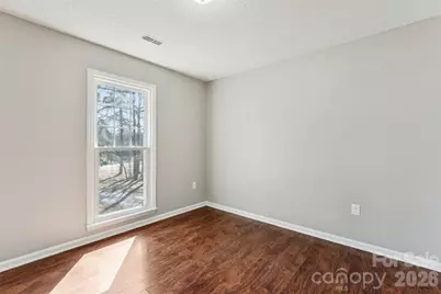 9927 Alden Glen Drive, Charlotte, NC 28269 - Photo 24