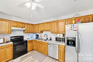 1491 20th Ave NE, Hickory, NC 28601 - Photo 12