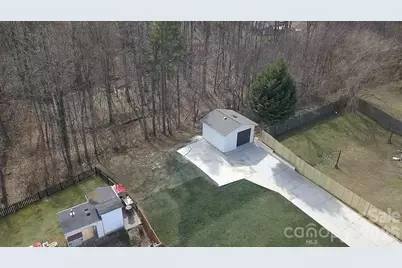 3819 Raintree Drive, Greensboro, NC 27407 - Photo 16