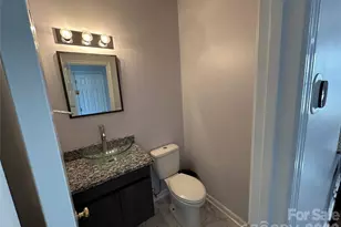 3819 Raintree Dr, Greensboro, NC 27407 - Photo 24