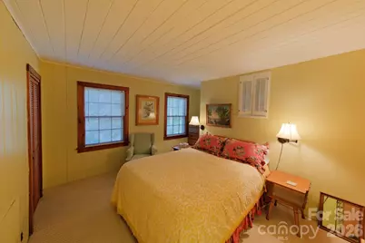 71 Norfolk Lane, Laurel Park, NC 28739 - Photo 14