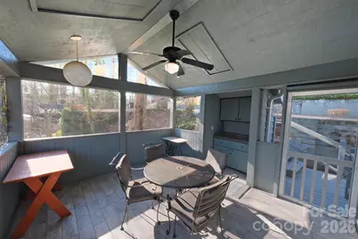 71 Norfolk Lane, Laurel Park, NC 28739 - Photo 4