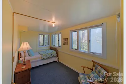 71 Norfolk Lane, Laurel Park, NC 28739 - Photo 22