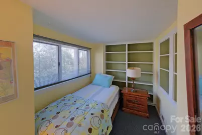 71 Norfolk Lane, Laurel Park, NC 28739 - Photo 24