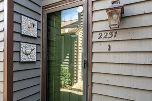 2231 6th St NW, Hickory, NC 28601 - Photo 4