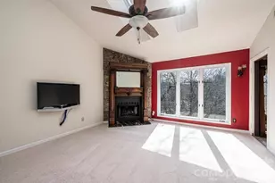 2231 6th St NW, Hickory, NC 28601 - Photo 8