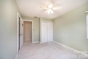 2231 6th St NW, Hickory, NC 28601 - Photo 32