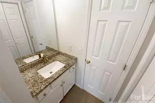 1101 E Morehead St, Charlotte, NC 28204 - Photo 10