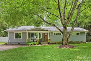 6410 Teague Ln, Charlotte, NC 28215 - Photo 2