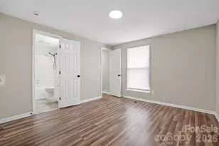 6621 Piney Path Rd, Charlotte, NC 28212 - Photo 10