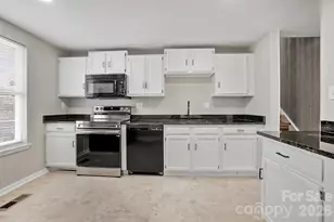 6621 Piney Path Rd, Charlotte, NC 28212 - Photo 6