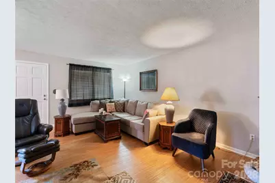 193 Freedom Road, Hendersonville, NC 28792 - Photo 8