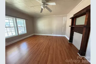 1818 N Rankin Avenue, Newton, NC 28658 - Photo 12