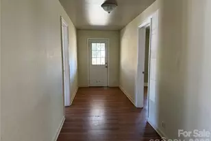 1818 N Rankin Ave, Newton, NC 28658 - Photo 8