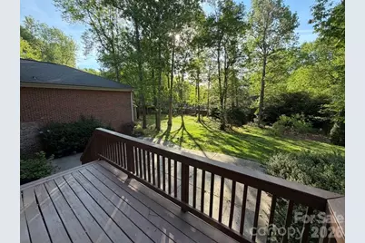 4926 Ardenwoods Drive, Charlotte, NC 28215 - Photo 2