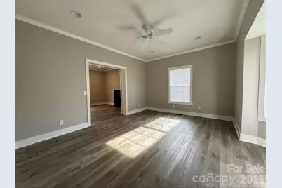 4926 Ardenwoods Drive, Charlotte, NC 28215 - Photo 6
