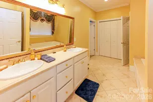 231 Sherry St, Rutherfordton, NC 28139 - Photo 16