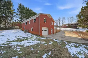 1030 Fence St, Granite Falls, NC 28630 - Photo 4