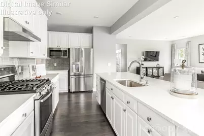 2068 Fernway Drive, Charlotte, NC 28216 - Photo 2