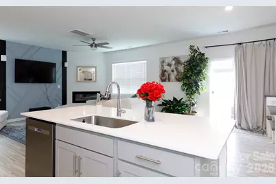 416 Court House Avenue, York, SC 29745 - Photo 8