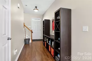 2715 Early Flight Dr, Charlotte, NC 28262 - Photo 4