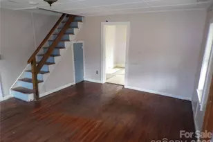202 Honor Ln, Hendersonville, NC 28792 - Photo 18