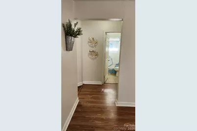 508 Arlington Circle NW, Lenoir, NC 28645 - Photo 2