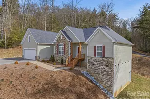 258 Crystal Heights Dr, Hendersonville, NC 28739 - Photo 32