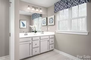 2064 Fernway Dr, Charlotte, NC 28216 - Photo 10