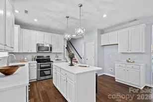 2017 Foxwood Ct, Fort Mill, SC 29707 - Photo 8