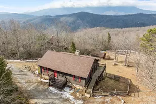 951 Pine Tree Rd, Spruce Pine, NC 28777 - Photo 1