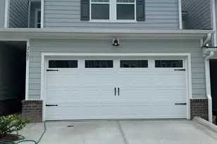 2605 Greenmarket Dr, Charlotte, NC 28217 - Photo 2