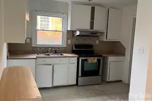 2508 Druid Hls Wy, Charlotte, NC 28206 - Photo 2