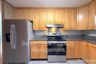 9419 Brenda Ann Rd, Charlotte, NC 28214 - Photo 6