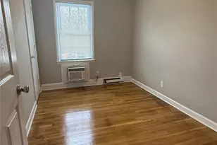 314 Clarence St, Charlotte, NC 28216 - Photo 4