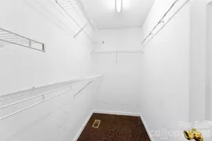 11608 Long Forest Dr, Charlotte, NC 28269 - Photo 8