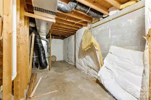 11608 Long Forest Dr, Charlotte, NC 28269 - Photo 18