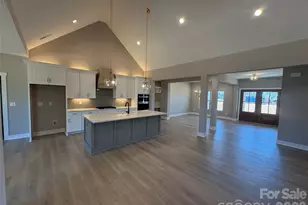 348 Triple Ponds Ct, Clover, SC 29710 - Photo 2