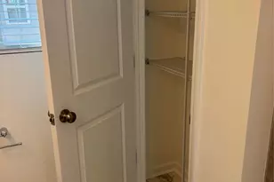 2012 Highland Park Dr, Charlotte, NC 28269 - Photo 18