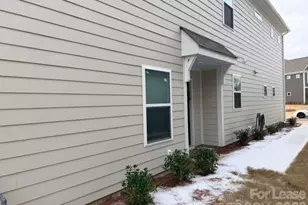 2012 Highland Park Dr, Charlotte, NC 28269 - Photo 4