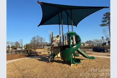 2012 Highland Park Drive, Charlotte, NC 28269 - Photo 8