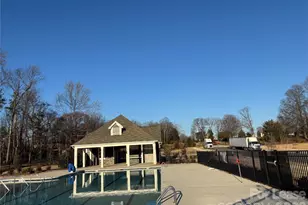 2012 Highland Park Dr, Charlotte, NC 28269 - Photo 6