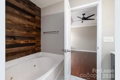 3129 Maywood Drive, Charlotte, NC 28205 - Photo 18