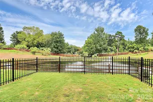 2541 Grantham Place Dr, Fort Mill, SC 29715 - Photo 40