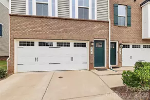 2541 Grantham Place Dr, Fort Mill, SC 29715 - Photo 36