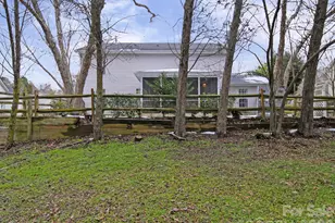 1908 Pine Mountain Rd, Charlotte, NC 28214 - Photo 34