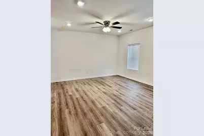 5012 Falstone Drive, Charlotte, NC 28269 - Photo 8