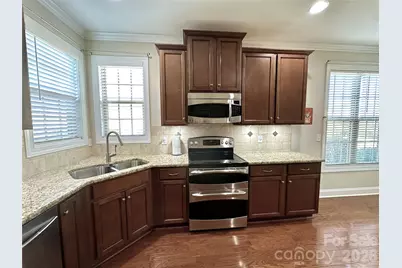 2027 Fanning Court, Leland, NC 28451 - Photo 10