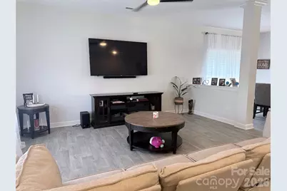 113 Dublin Court, Statesville, NC 28677 - Photo 8