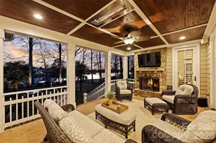 127 Heathland Ln, Mooresville, NC 28117 - Photo 4